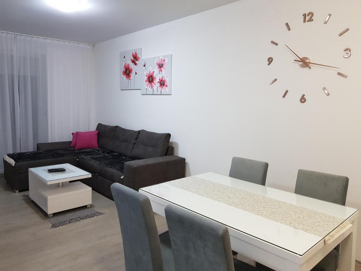 Apartment Gea 18 Újvidék Kültér fotó